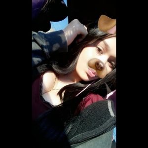 Meet your Posher, Alexis